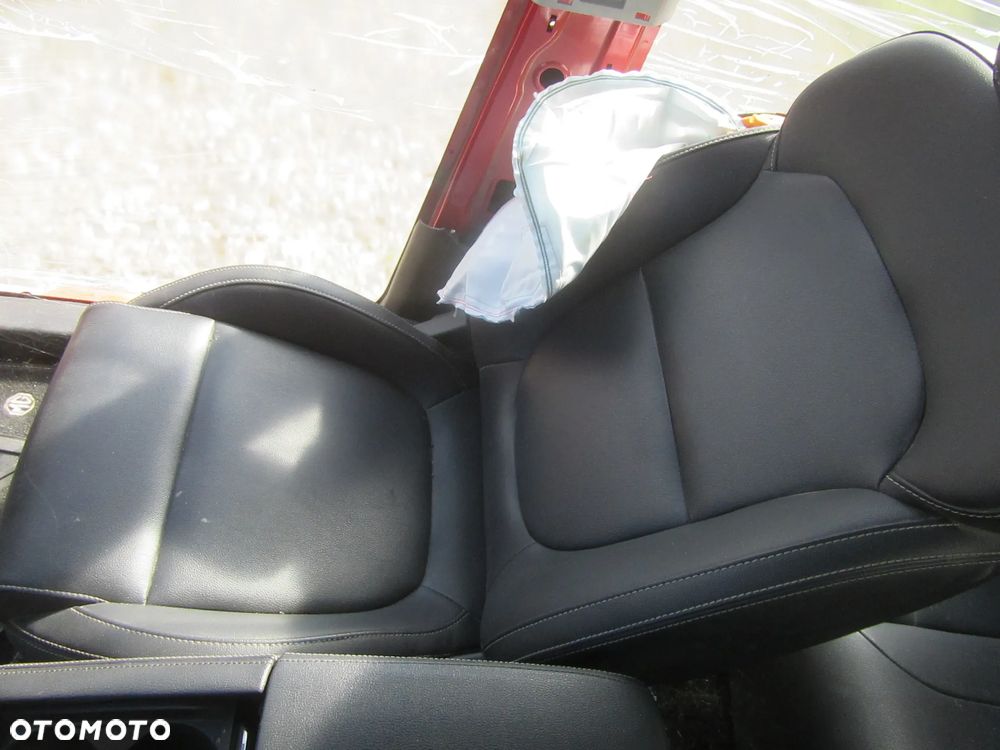 KANAPA FOTELE SKÓRA MG ZS EV 2021 r. Wszystkie części - 2