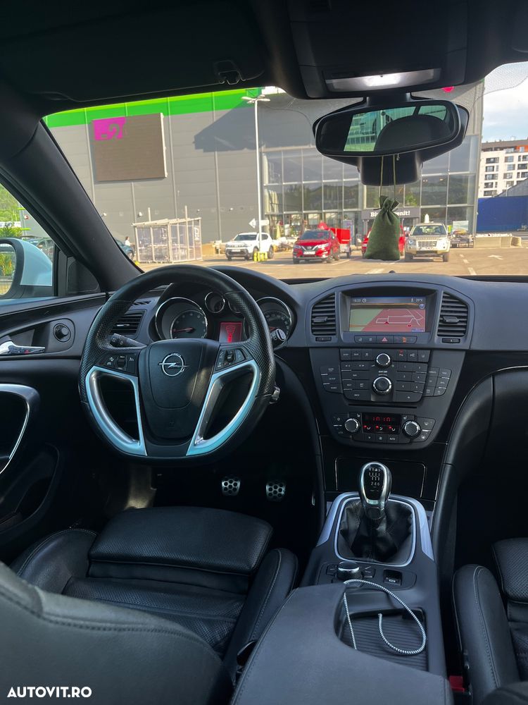 Opel Insignia - 9
