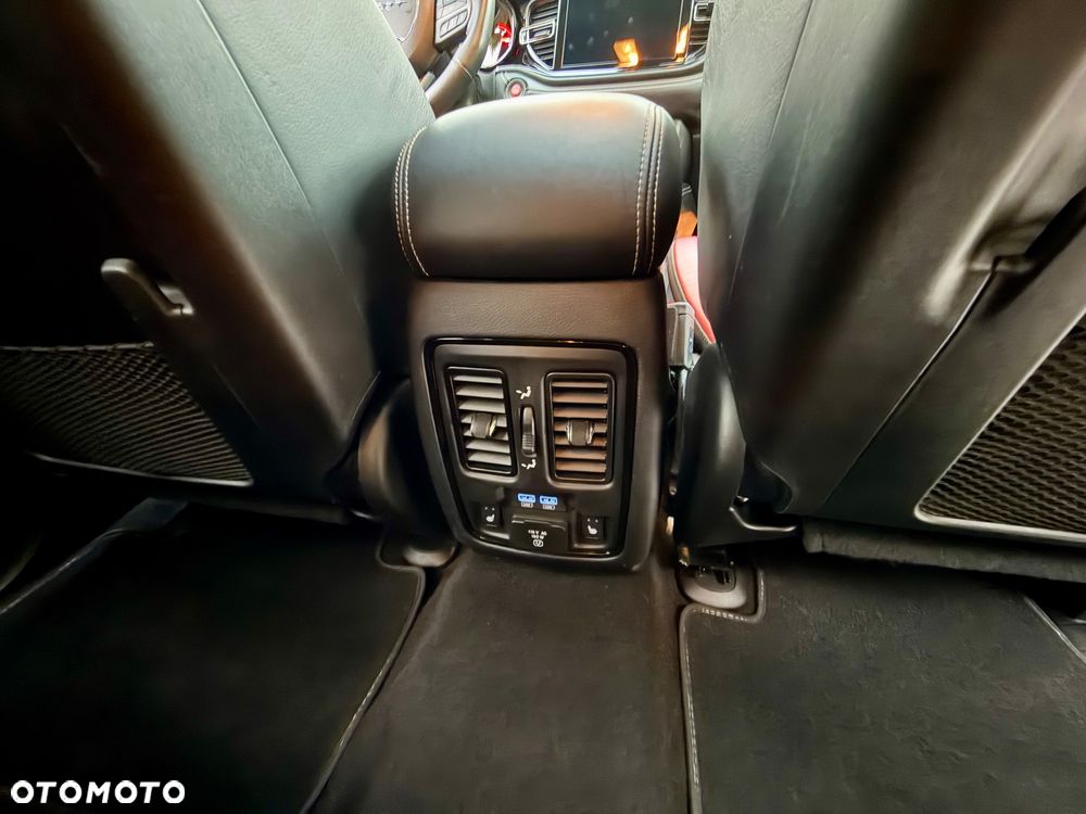 Dodge Durango 6.4 SRT - 24