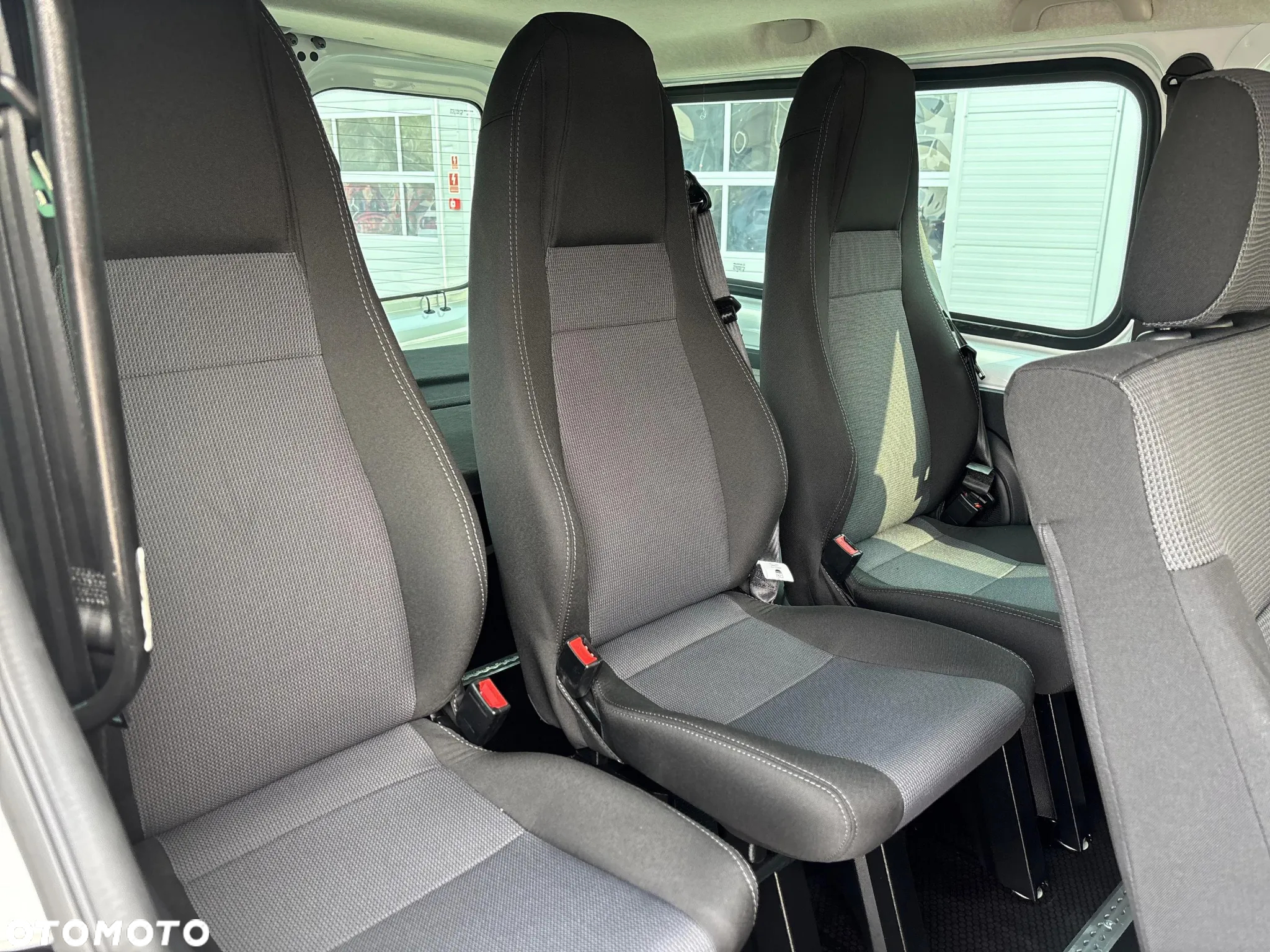 Renault Trafic Kombi 2.0 Blue dCi L2 Equilibre - 16