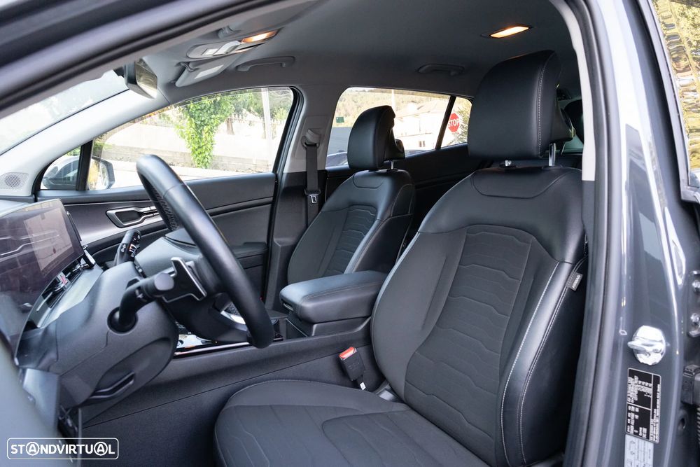 Kia Sportage 1.6 T-GDi PHEV Tech - 11