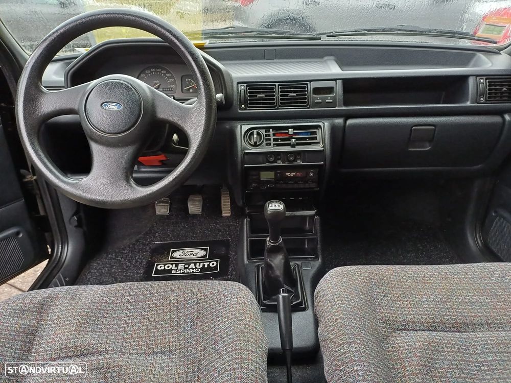 Ford Fiesta 1.1i Wave - 11