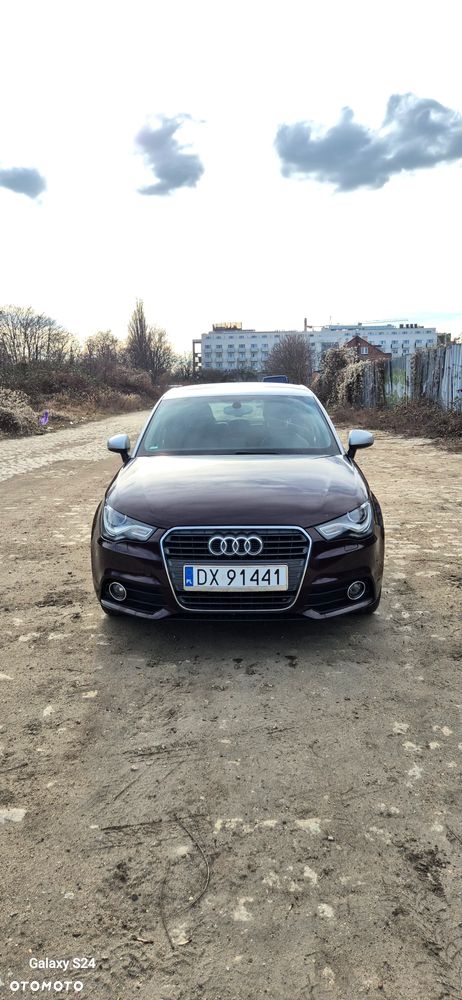 Audi A1 Sportback 1.2 TFSI S line Sportpaket - 1