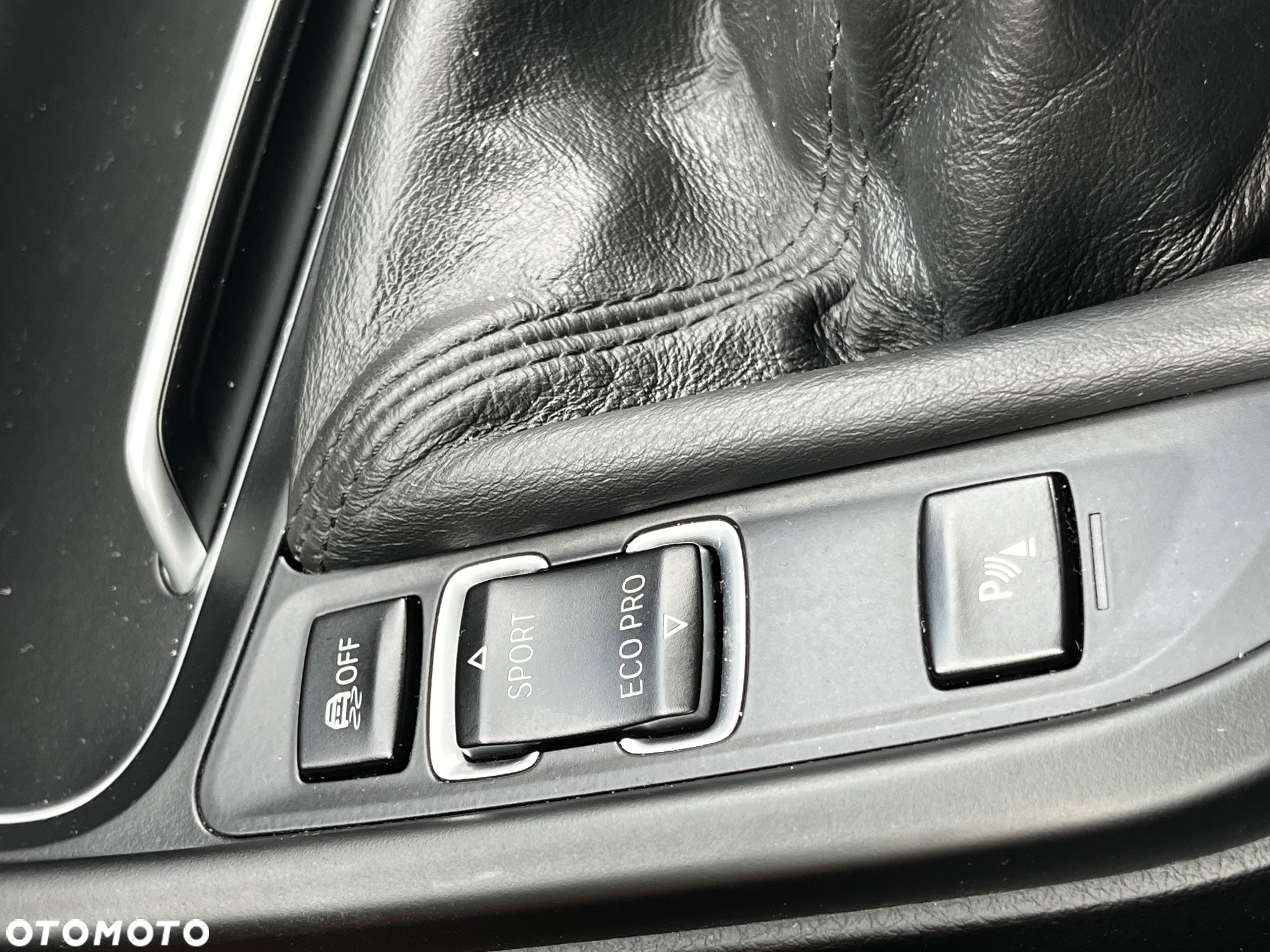 BMW Seria 3 320d xDrive Sport Line - 31