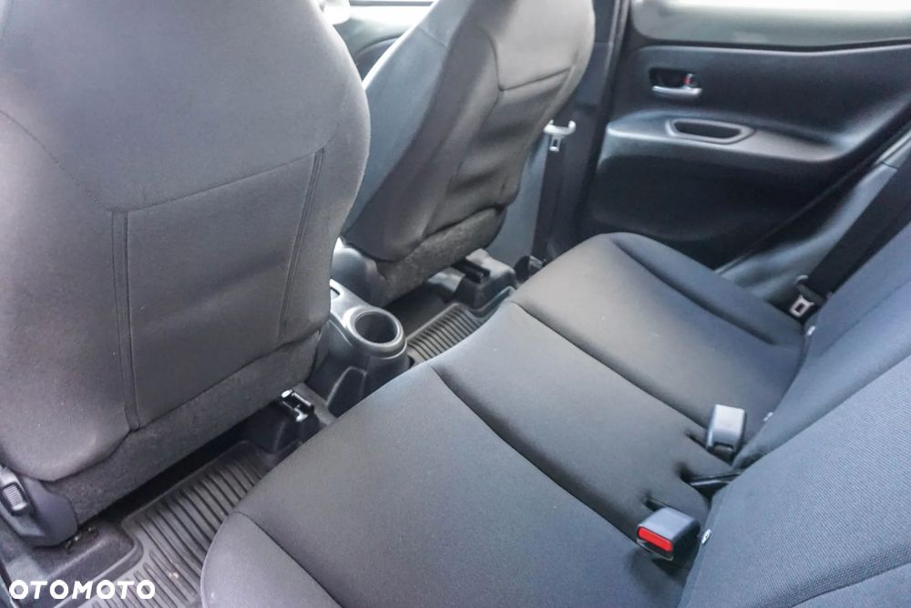 Toyota Aygo X 1.0 VVT-i Executive CVT - 28