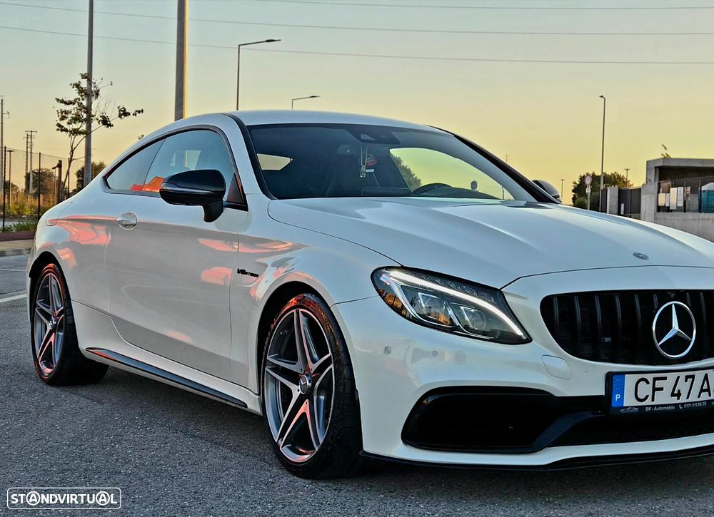 Mercedes-Benz C 63 AMG - 15