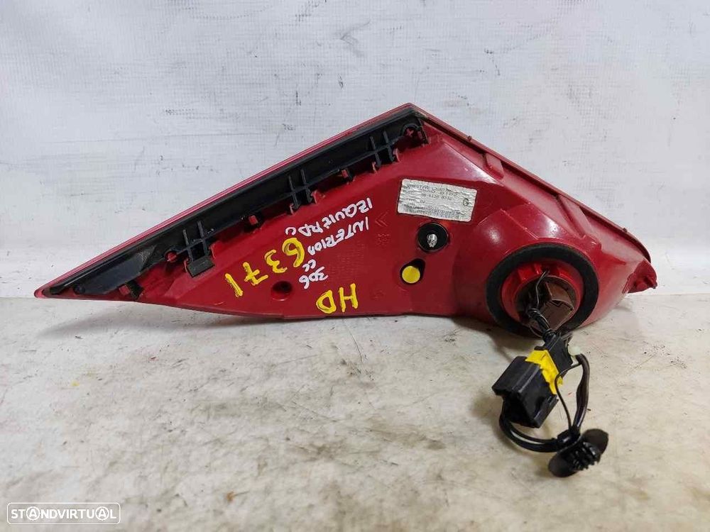 FAROLIM TRASEIRO ESQUERDO INTERIOR PEUGEOT 307 CC 2005 - 3