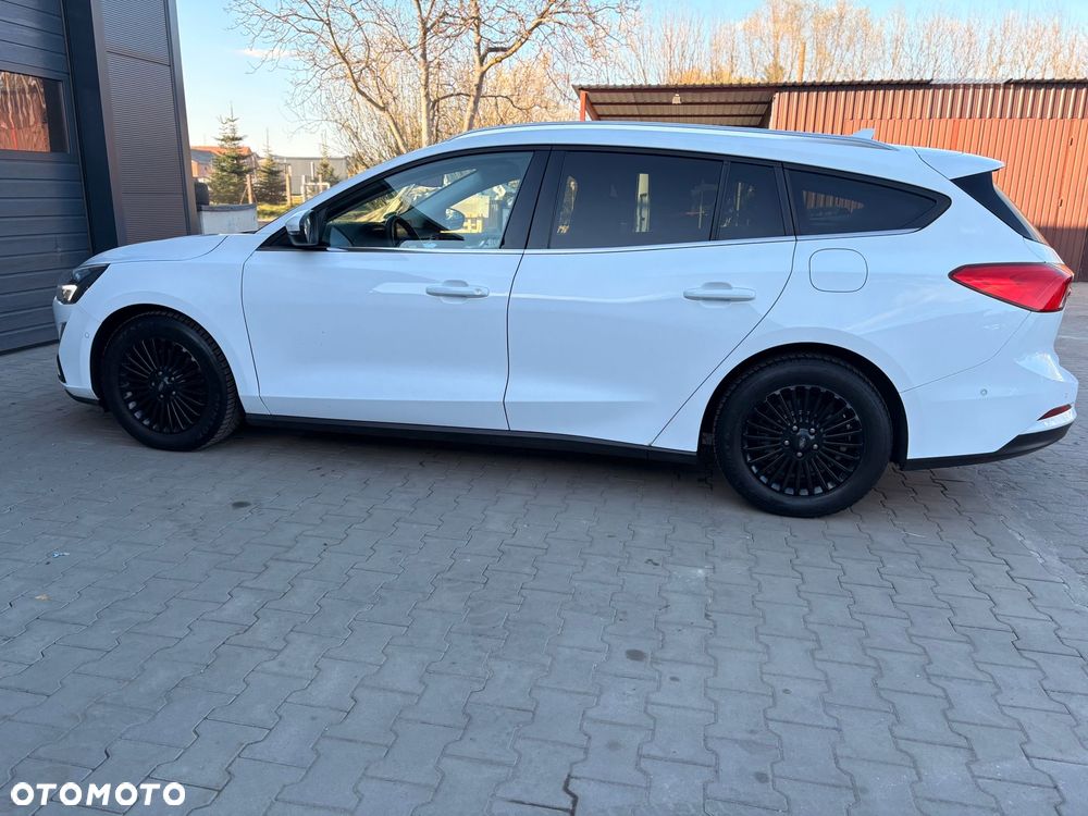 Ford Focus 1.5 EcoBlue Start-Stopp-System COOL&CONNECT DESIGN - 5