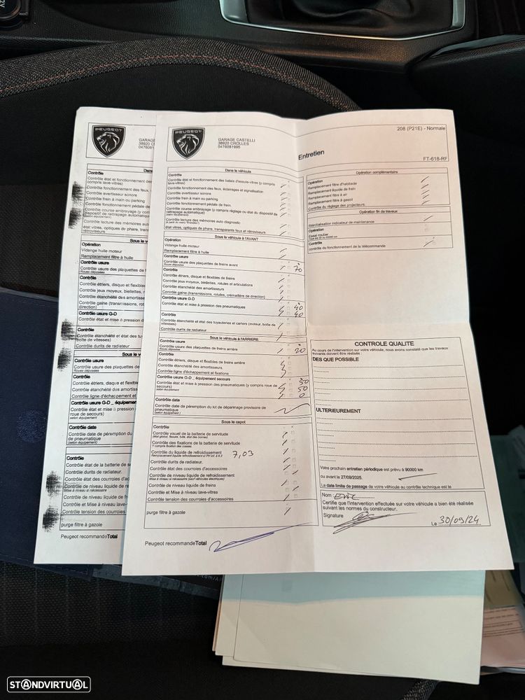 Peugeot 208 BlueHDi 100 Active Pack - 19