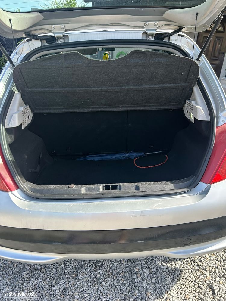 Peugeot 207 1.4 16V Open - 5