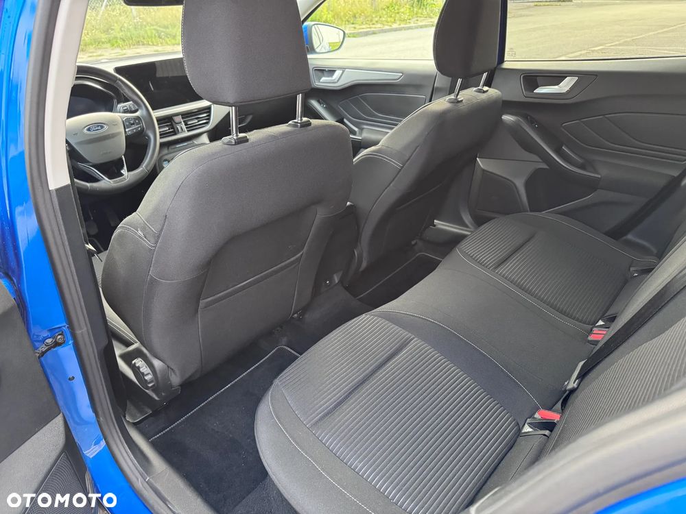 Ford Focus 1.0 EcoBoost Titanium X - 16