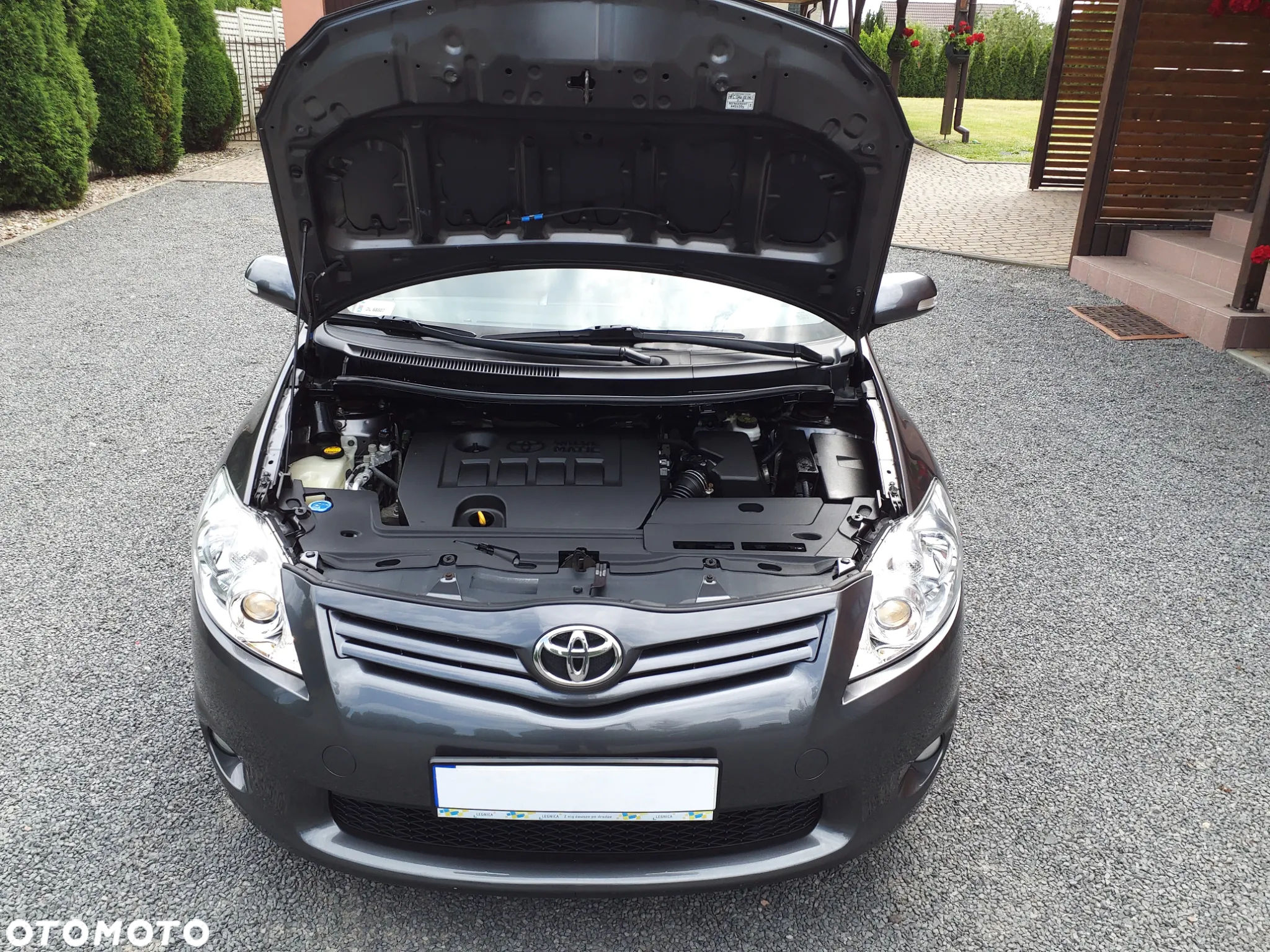 Toyota Auris 1.6 Premium - 19