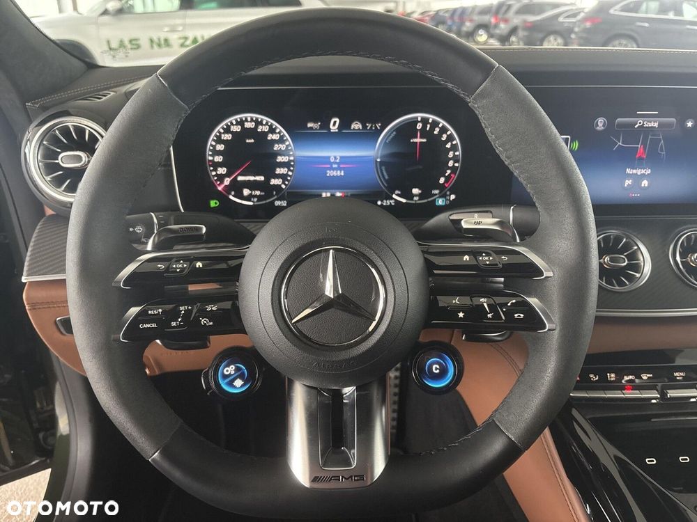 Mercedes-Benz AMG GT - 11