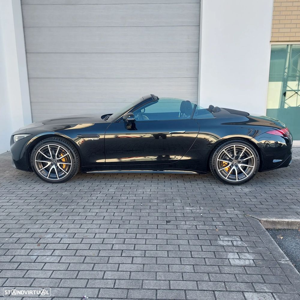 Mercedes-Benz SL 63 AMG 4Matic+ - 28
