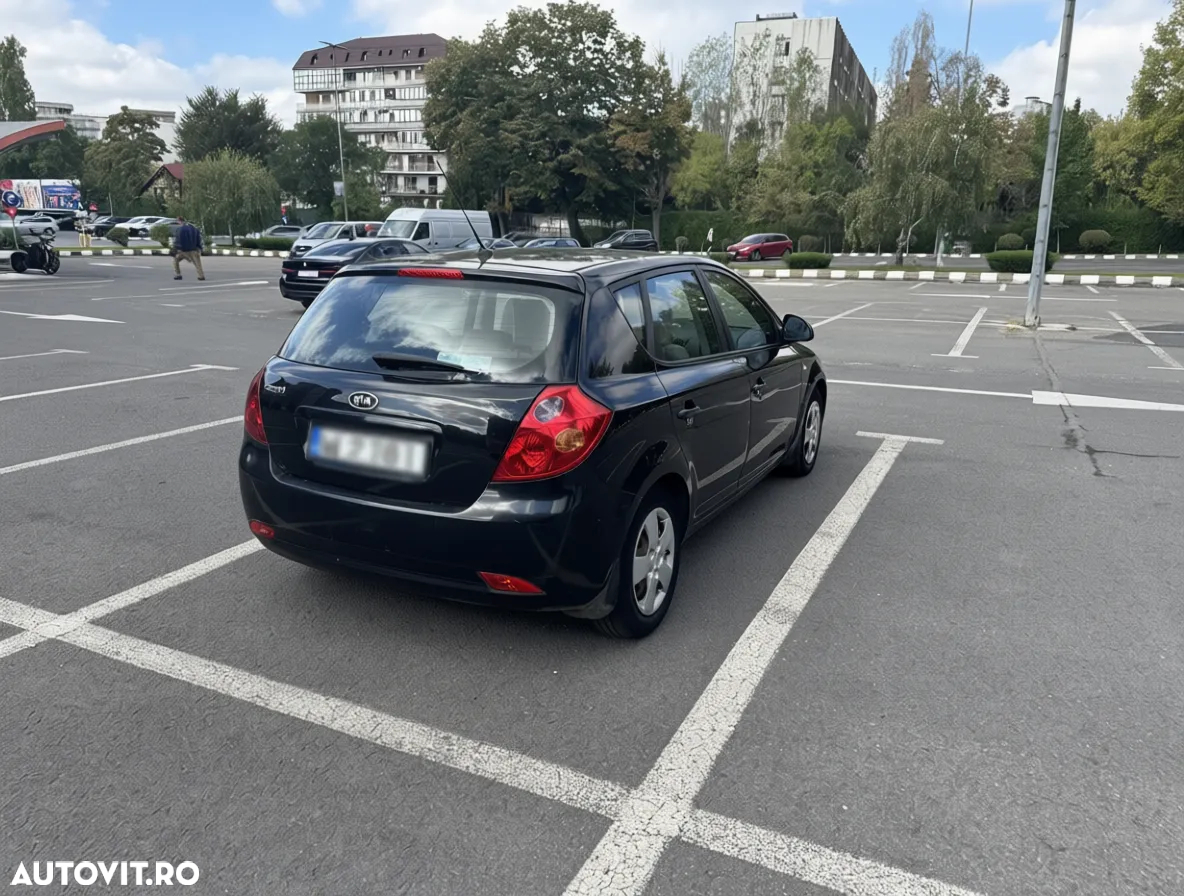Kia Ceed Cee'd 1.4 GSL LX BEST - 4