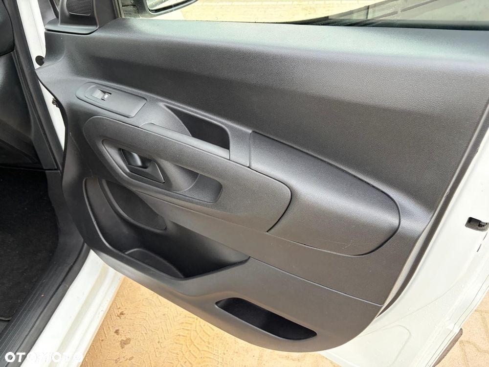 Peugeot PARTNER - 19