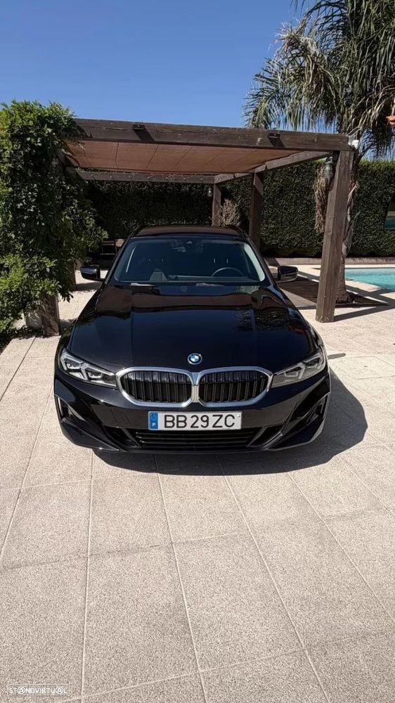 BMW 320 e Line Sport Auto