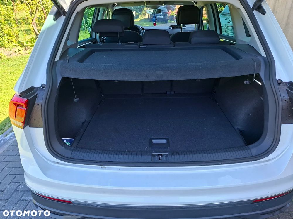 Volkswagen Tiguan ver-2-0-tdi-scr-life - 19