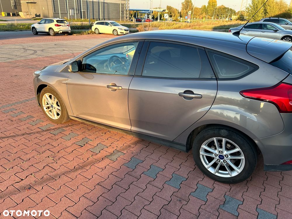 Ford Focus 1.0 EcoBoost SYNC Edition ASS - 4