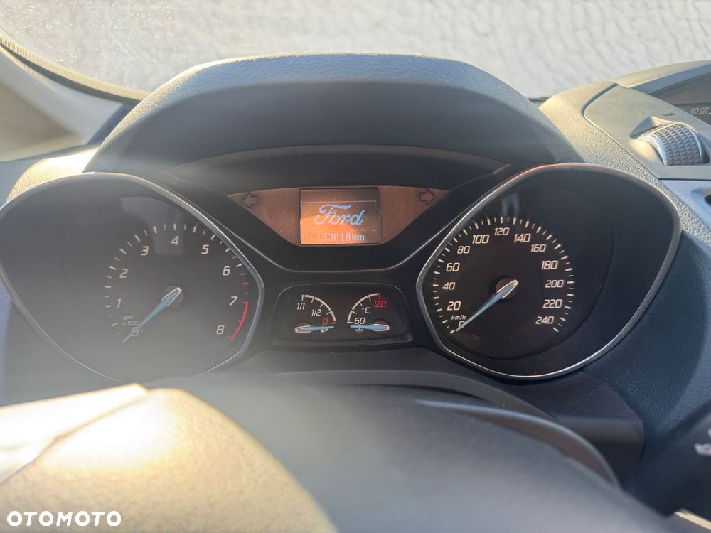 Ford Grand C-MAX - 17