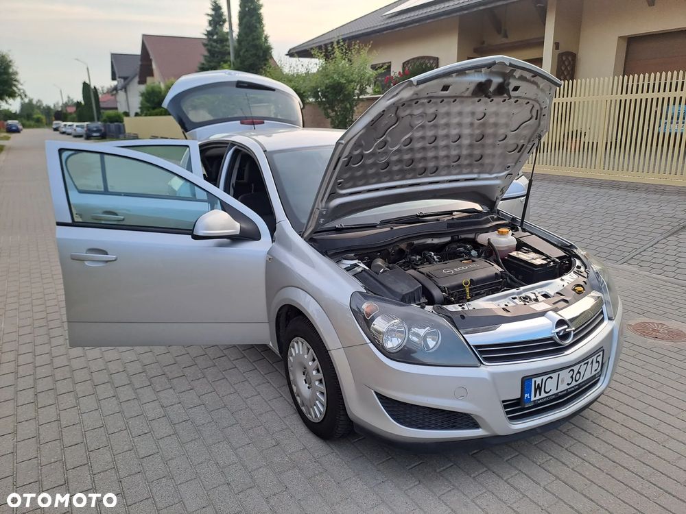 Opel Astra 1.6 - 12
