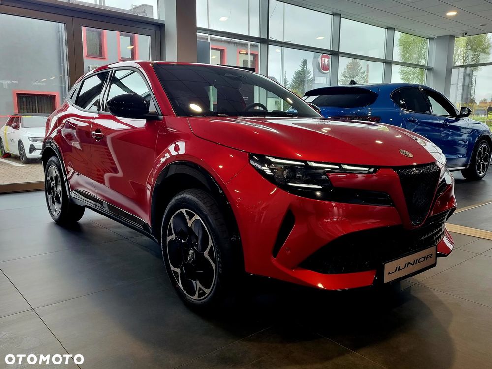 Alfa Romeo Junior 1.2 mHEV Ti eDCT - 3