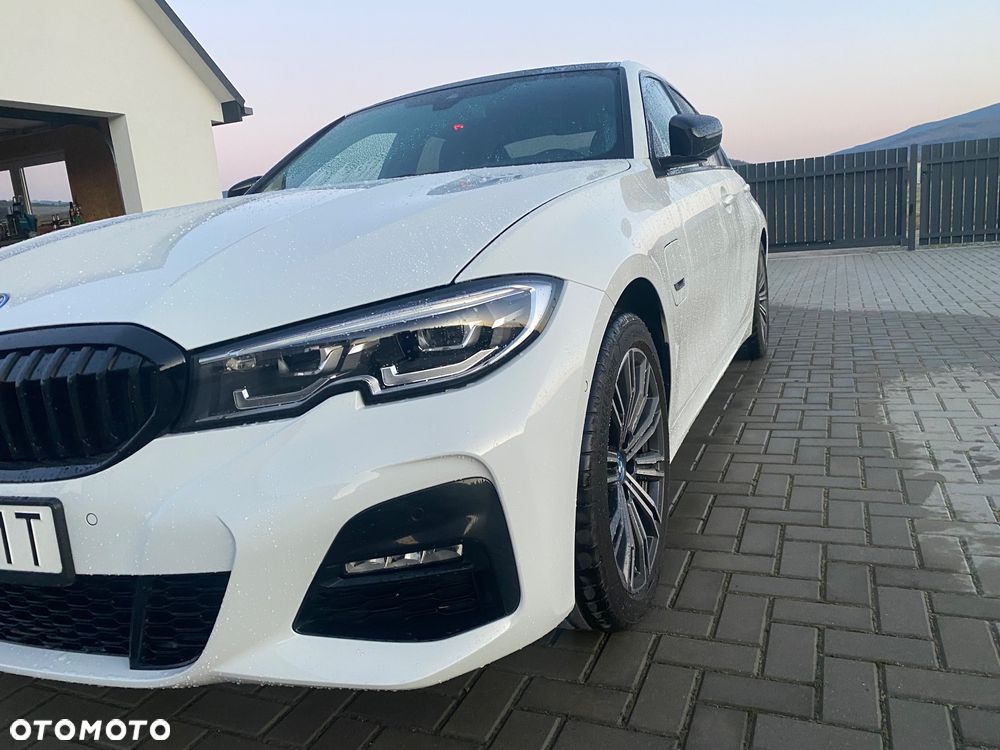 BMW Seria 3 - 2