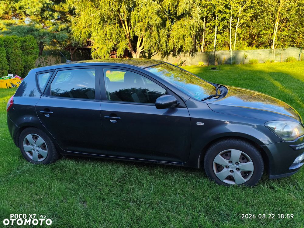Kia Ceed 1.4 Comfort + - 3
