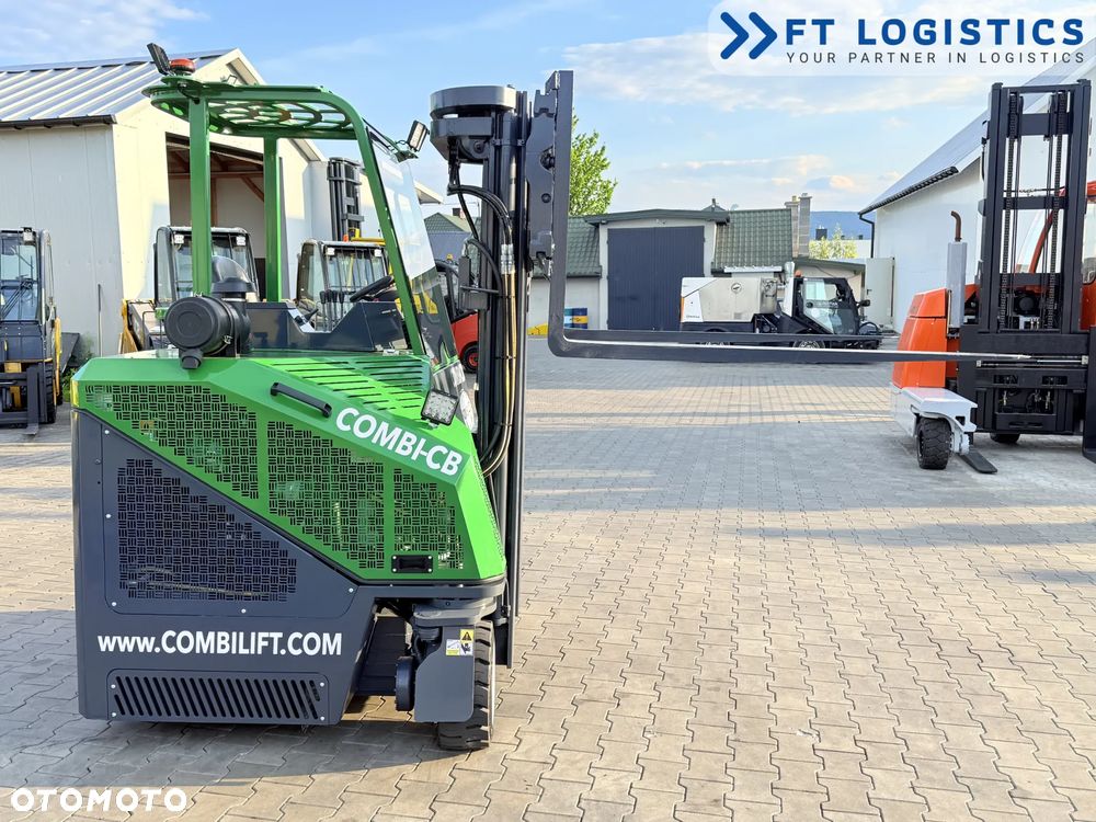 Combilift WÓZEK CZTEROKIERUNKOWY - WIELOKIERUNKOWY | COMBILIFT CB3000 | DIESEL | TRIPLEX 4900MM | JAK NOWY | PRZESUW WIDEŁ | POZYCJONER | WOLNY SKOK | NOWE OPONY | PO SERWISIE | STAN IDEALNY | Szeroka oferta wózków czterokierunkowych i bocznych, dopasowanych do różnorodnych potrzeb i zastosowań - 25