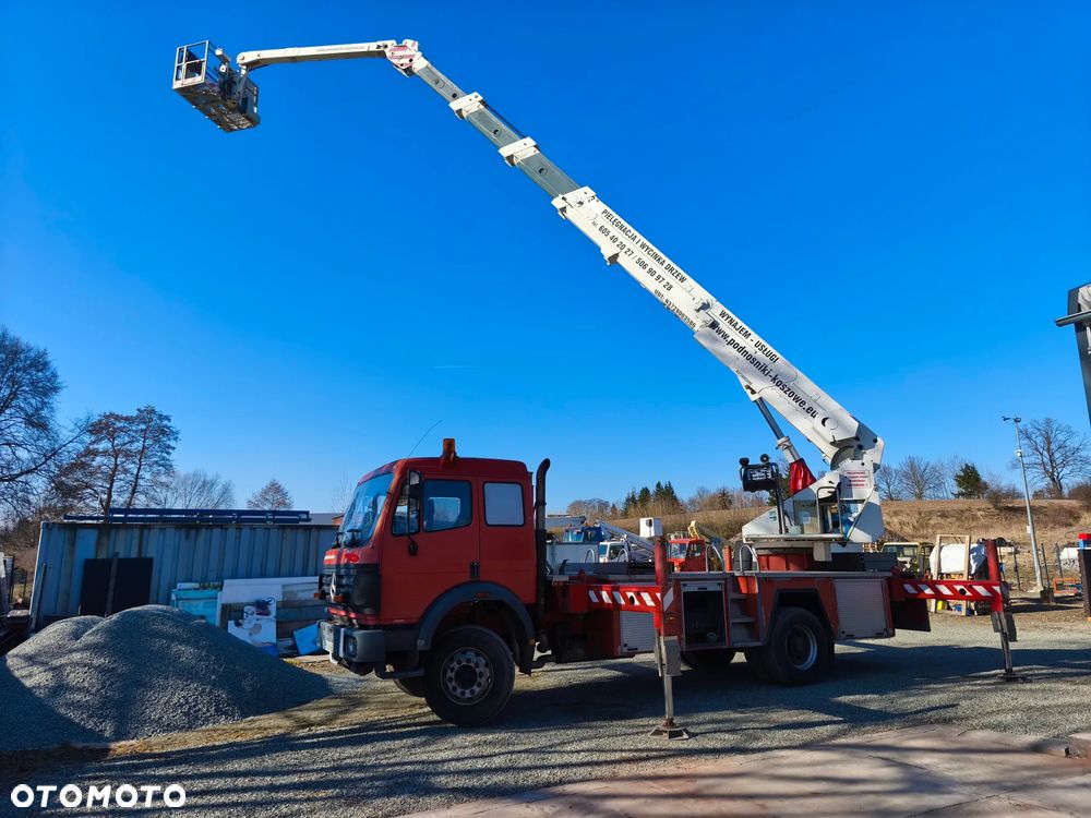 Mercedes-Benz SK 1834 - 2