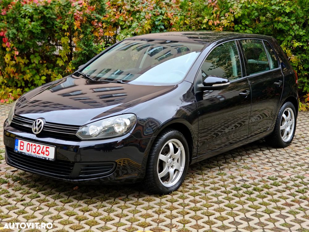 Volkswagen Golf - 2