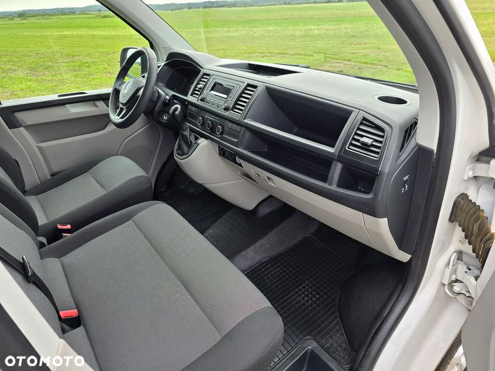 Volkswagen Transporter Kombi T6.1 TDI L2H1 4Motion DSG - 11