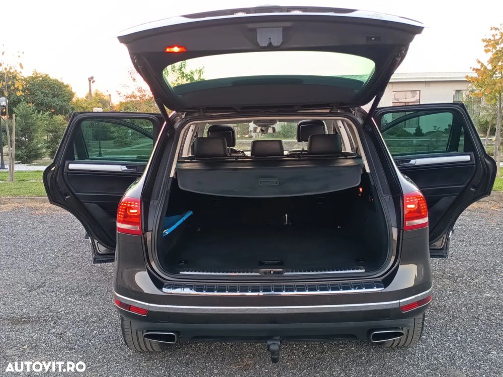 Volkswagen Touareg - 8
