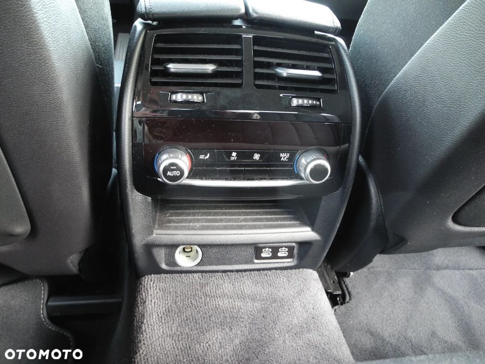 BMW Seria 5 - 14