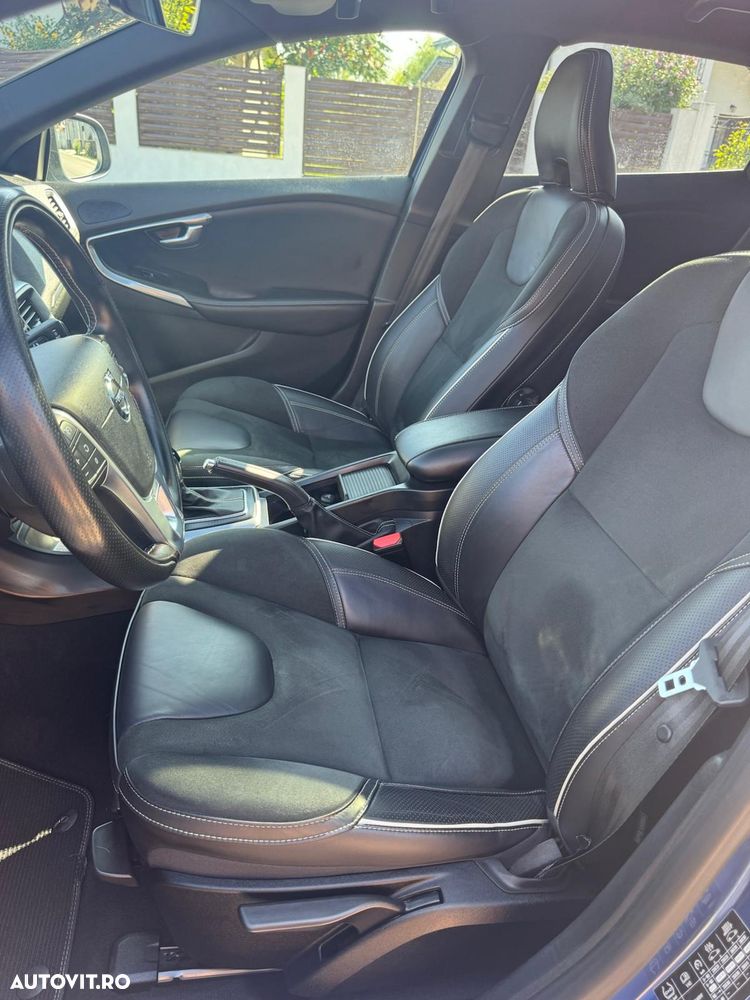 Volvo V40 D3 Aut. Inscription - 9