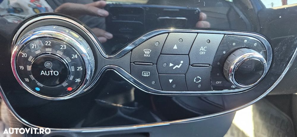 Renault Clio ENERGY TCe 90 Start & Stop 99g Eco-Drive - 12