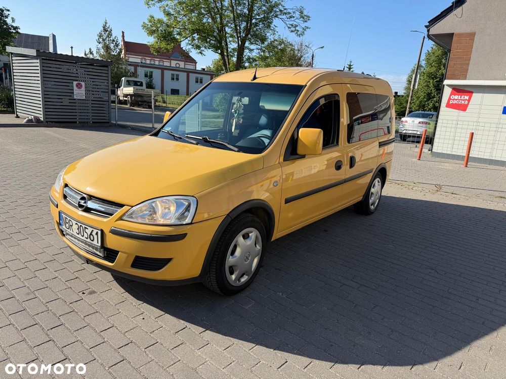 Opel Combo Tour Arizona - 1