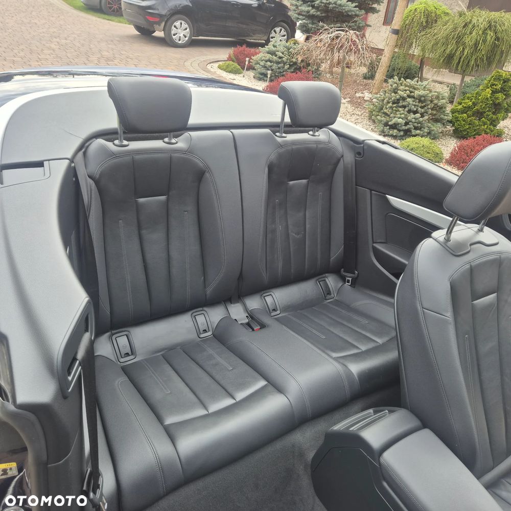 Audi A5 Cabrio 35 TDI S tronic design - 28