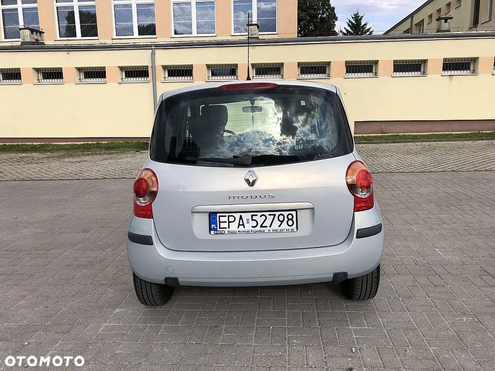 Renault Modus 1.6 16V Dynamique - 5