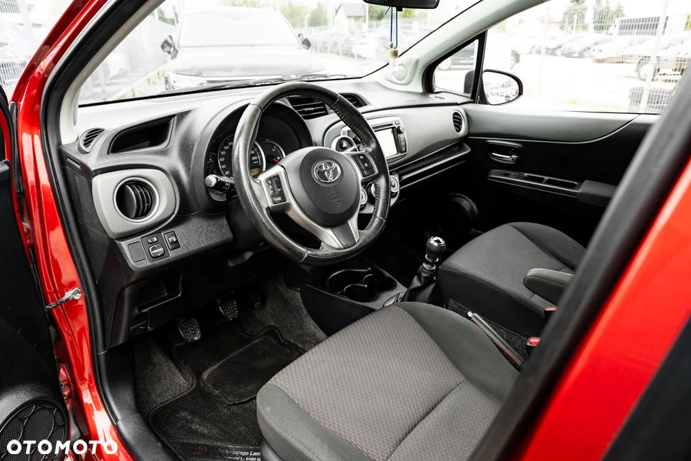 Toyota Yaris 1.33 VVT-i S - 17