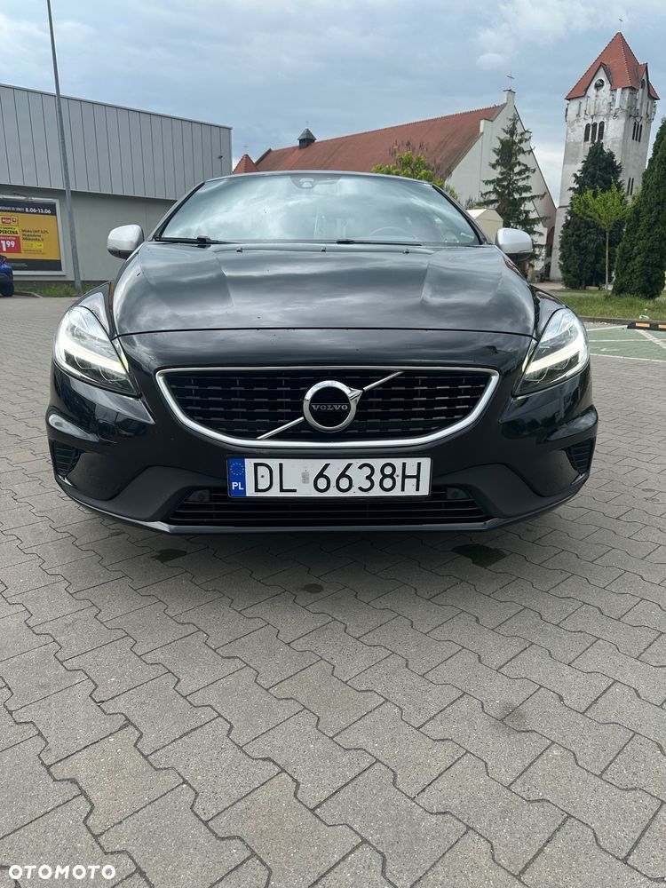Volvo V40 T3 Drive-E R-Design Momentum - 10