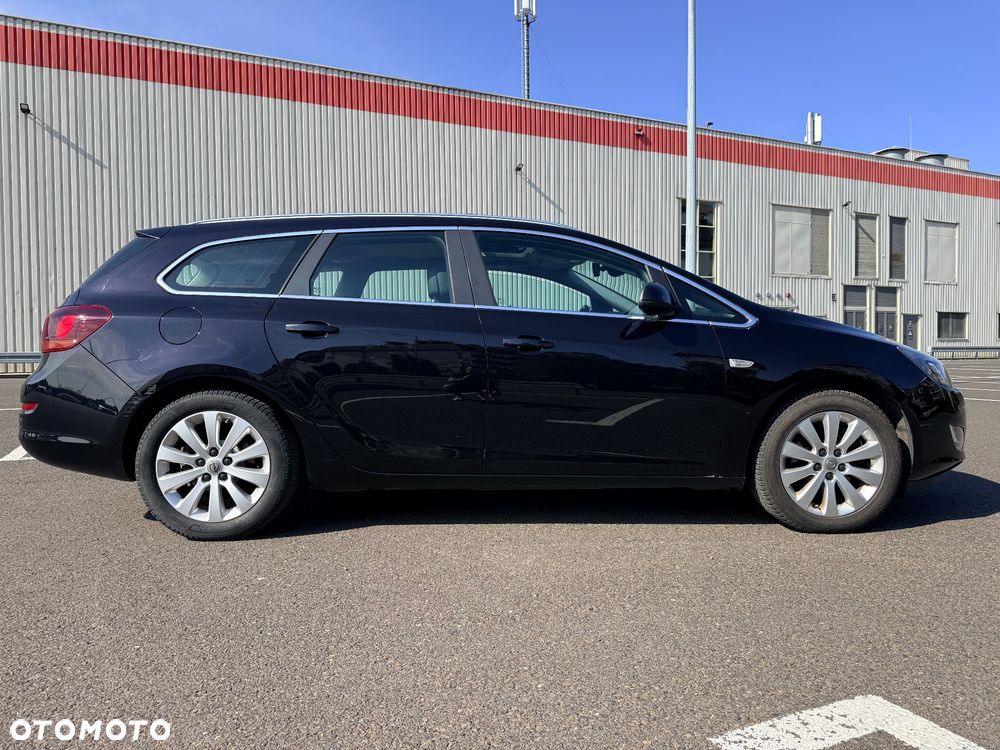 Opel Astra 1.6 Turbo Innovation - 16