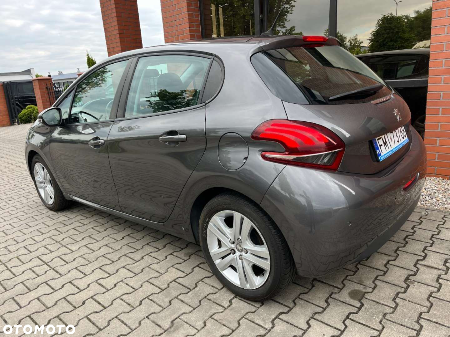 Peugeot 208 PureTech 82 Stop & Start Signature - 3