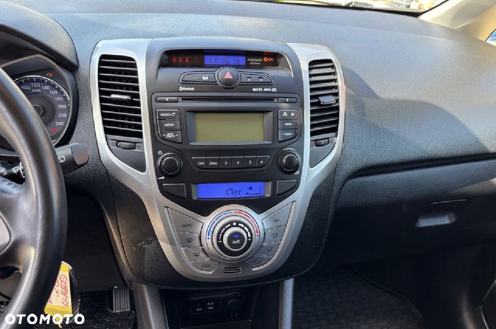 Hyundai ix20 1.4 blue - 18