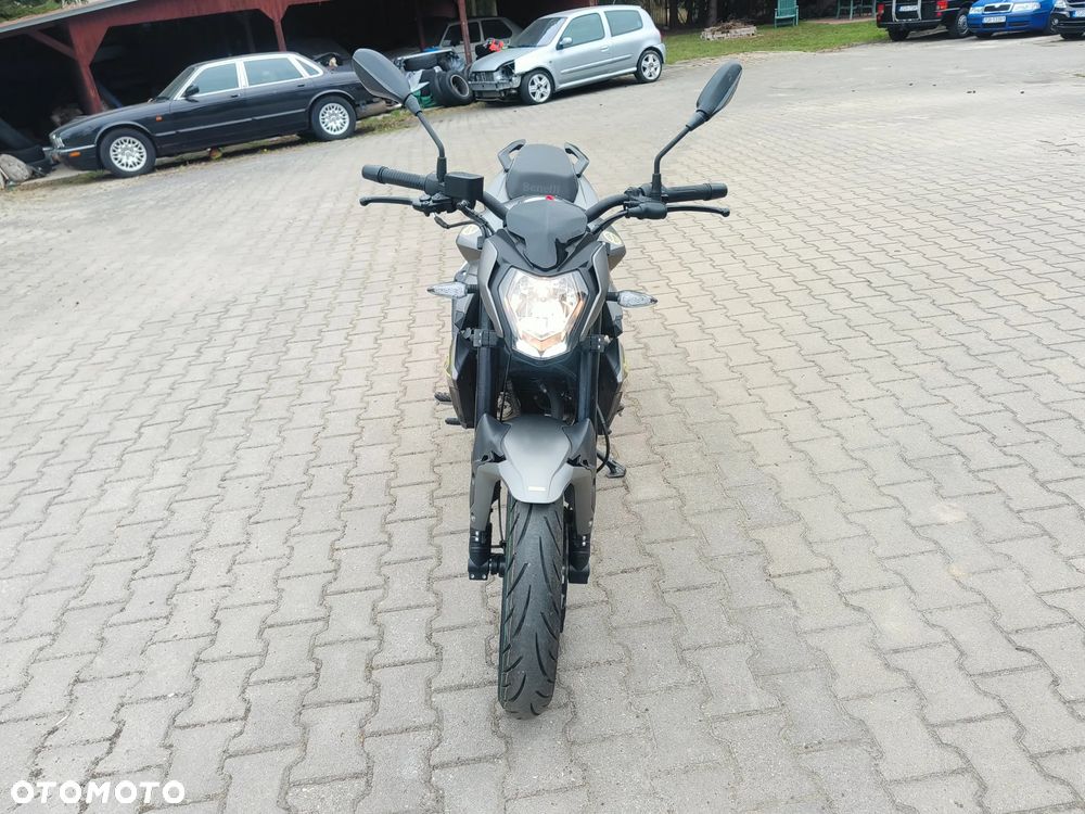 Benelli BN 125 - 11