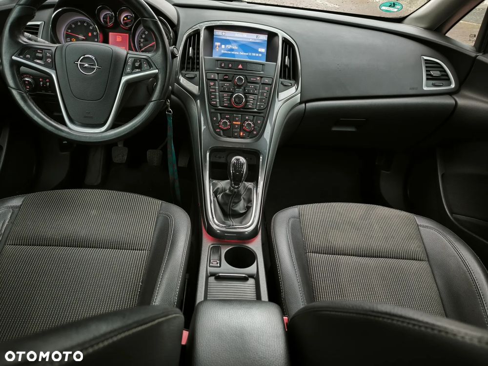 Opel Astra 1.4 Turbo - 5