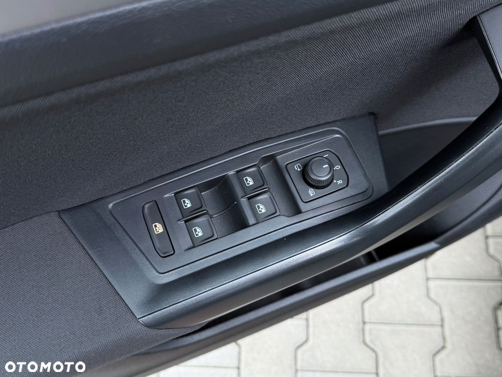 Volkswagen T-Roc 1.5 TSI OPF DSG Style - 27