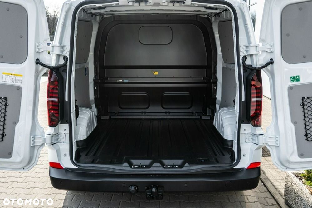 Volkswagen Transporter - 13