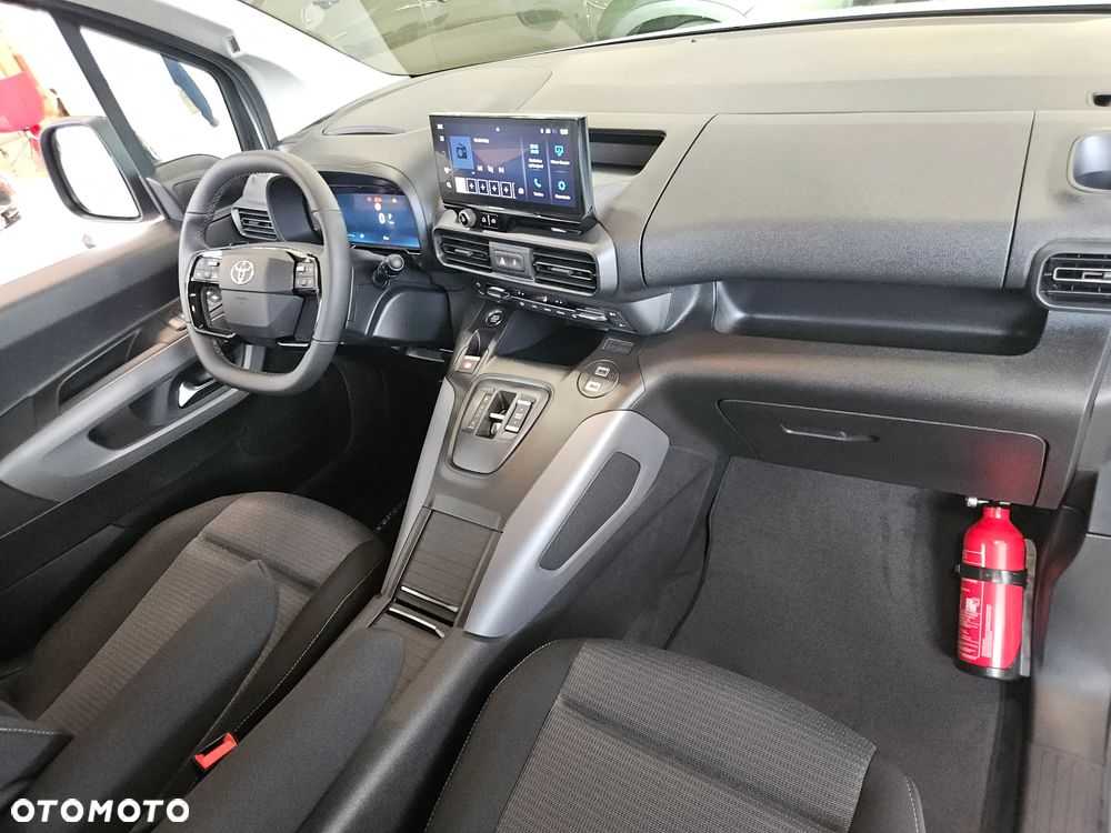 Toyota Proace City Verso 1.5 D-4D Family - 23