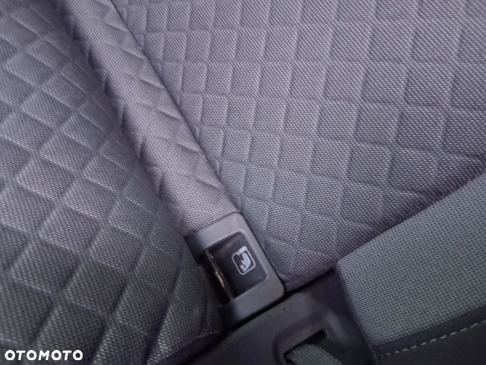 Volkswagen Tiguan - 14